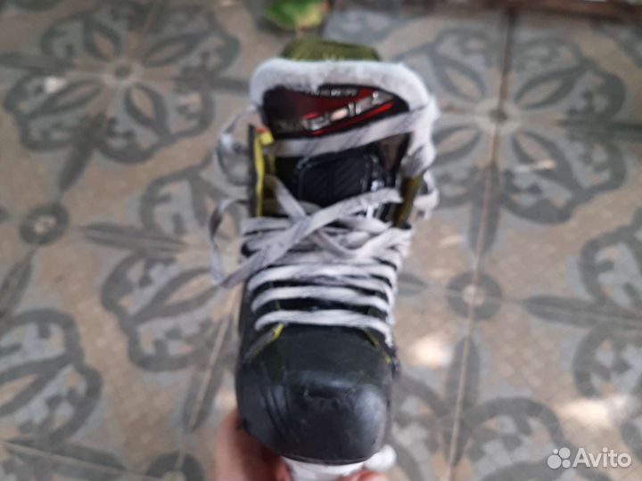 Хоккейные коньки bauer vapor