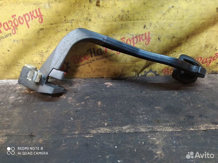 Педаль сцепления Audi A6 C5