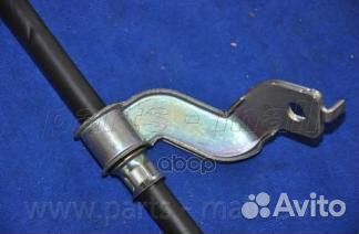 Трос стояночного тормоза правый hyundai tucson