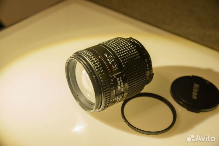 Nikon AF Nikkor 28-105mm 1:3.5-4.5D