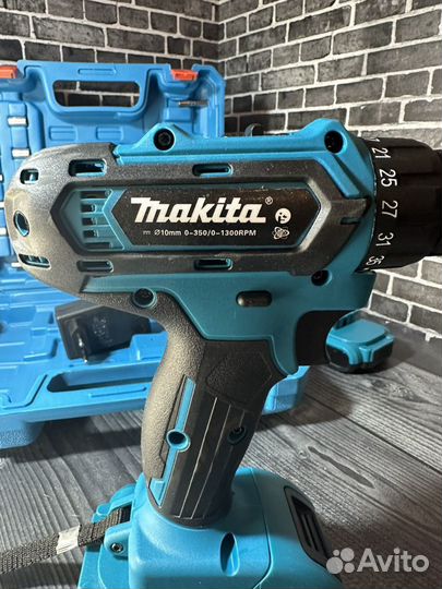 Шуруповерт makita