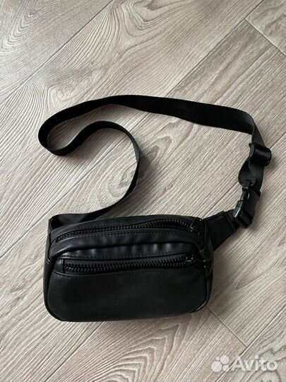 Поясная сумка