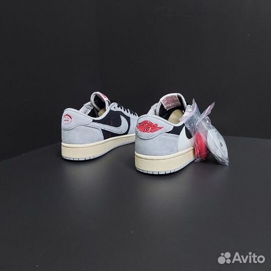 Кроссовки nike air jordan 1