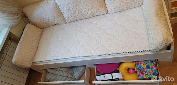 Одноместная подростковая кровать с выдвиж. ящиками