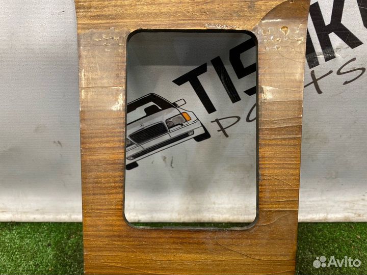 Дерево салона Mercedes-Benz