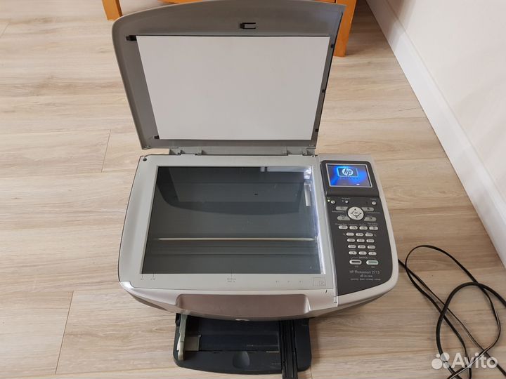 Цветной лазерный принтер, сканер и копир HP