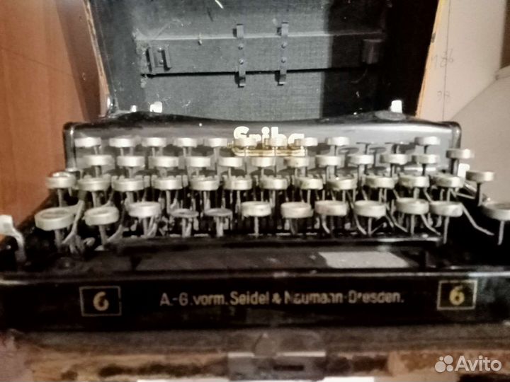 Печатная машинка erika mod. tab6 и ещё одна