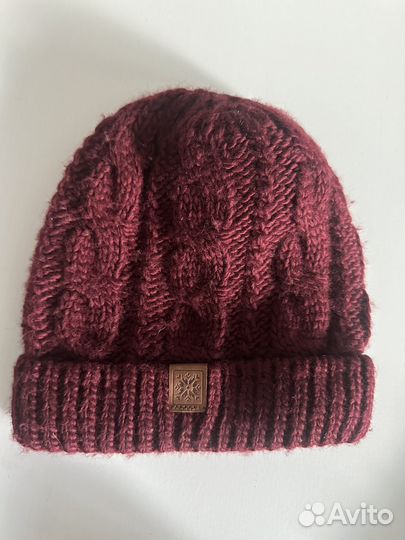 Шапки перчатки в ассортименте