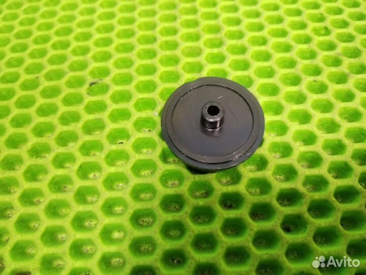 Накладка трещетки капюшона Roan, новая