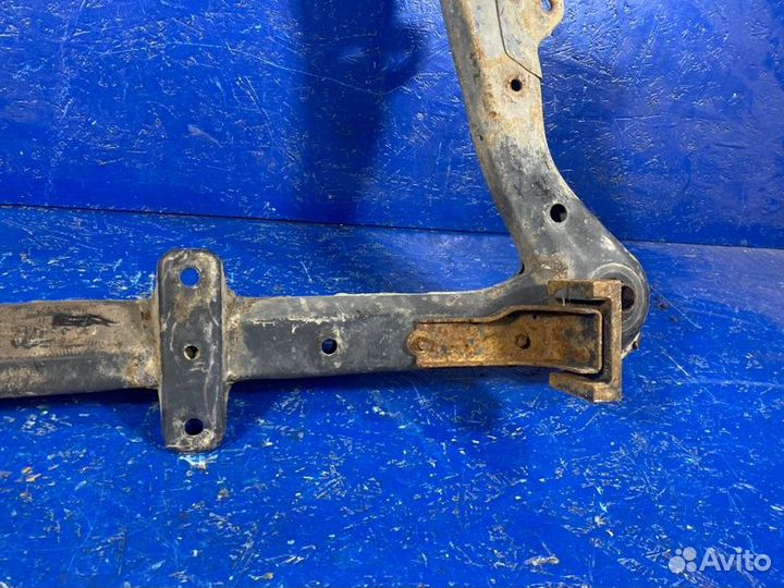 Подрамник передний Toyota Camry 40 2AZ-FE