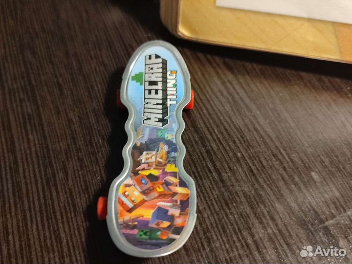 Игрушечный Скейт