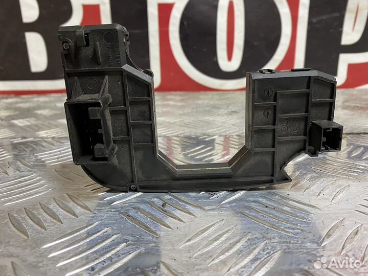 Подрулевой блок Audi A6 C6