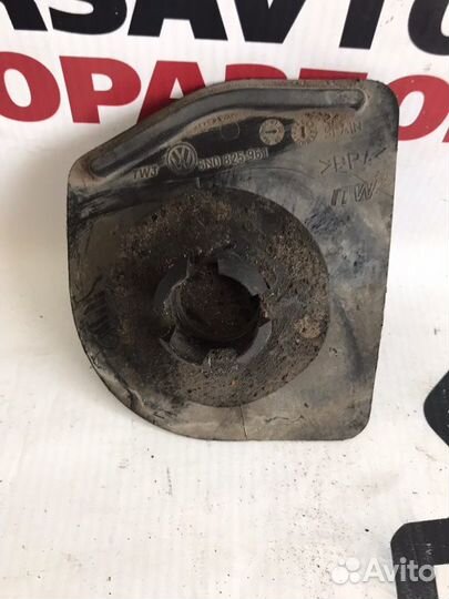 Защита днища кузова передняя левая Vw Tiguan 5N