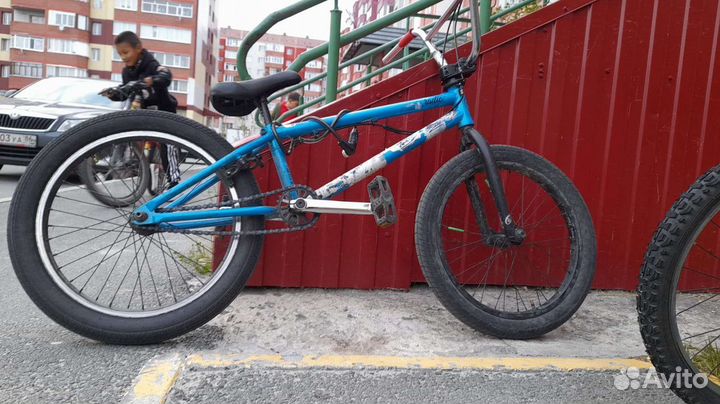 Трюковой велосипед bmx