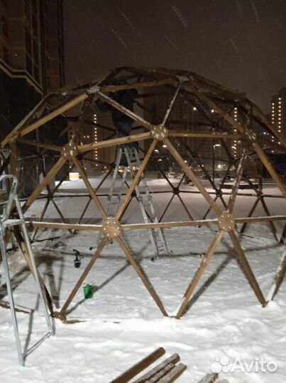 Геокупол, глэмпинг