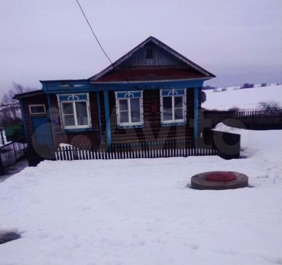 Дом 52 м² на участке 8 сот.