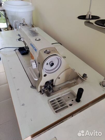 Швейная машинка промышленная jack JK-8720