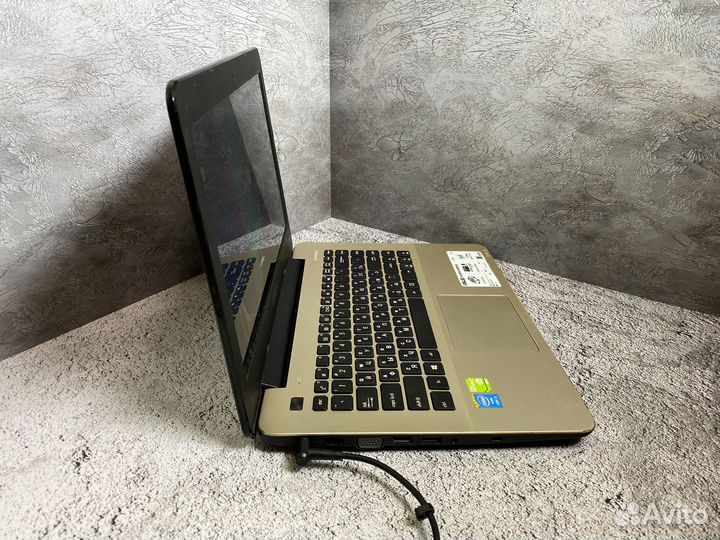 Компактный ноутбук asus 2 видеокарты/SSD/i5