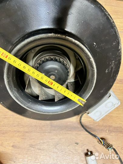 Канальный вентилятор 200 мм