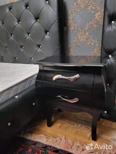 Спальня бу в хорошем состоянии