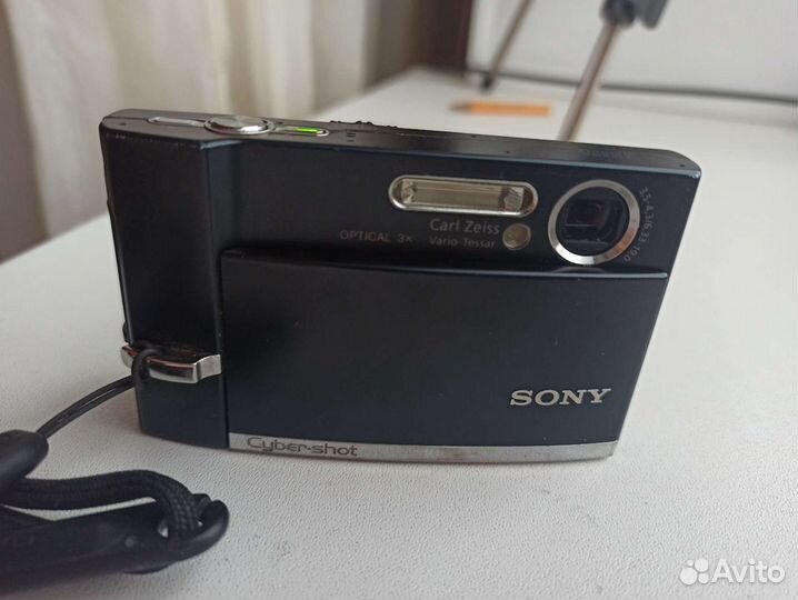 Sony Cyber-shot DSC-T50 Компактный фотоаппарат