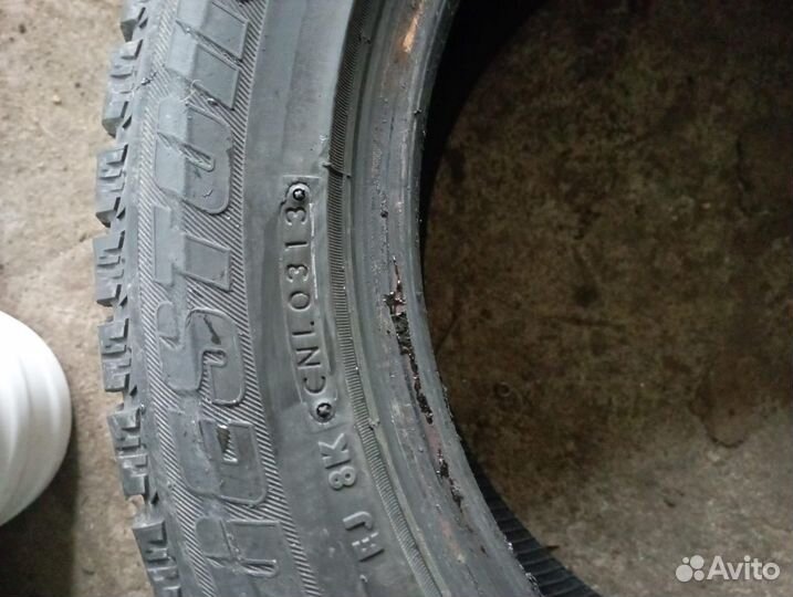 Bridgestone Ice Cruiser 7000 205/55 R16