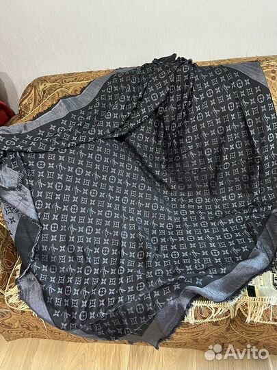 Платок шаль луи витон