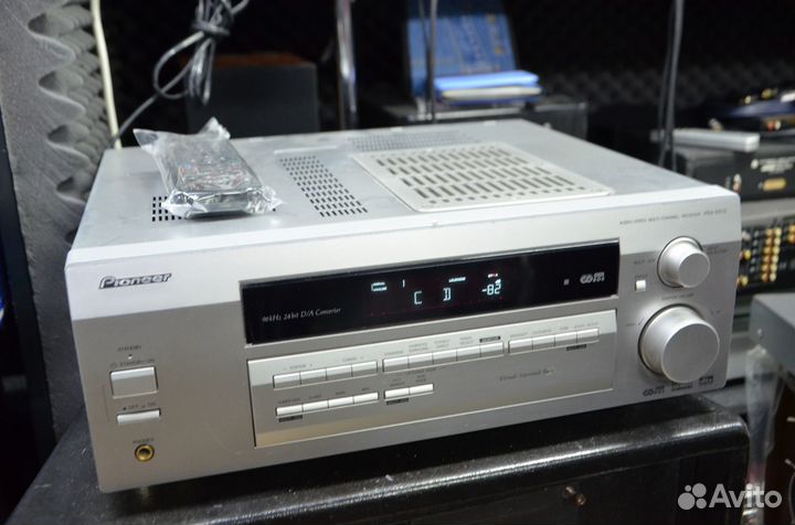 Ресивер Pioneer VSX-D512S пульт
