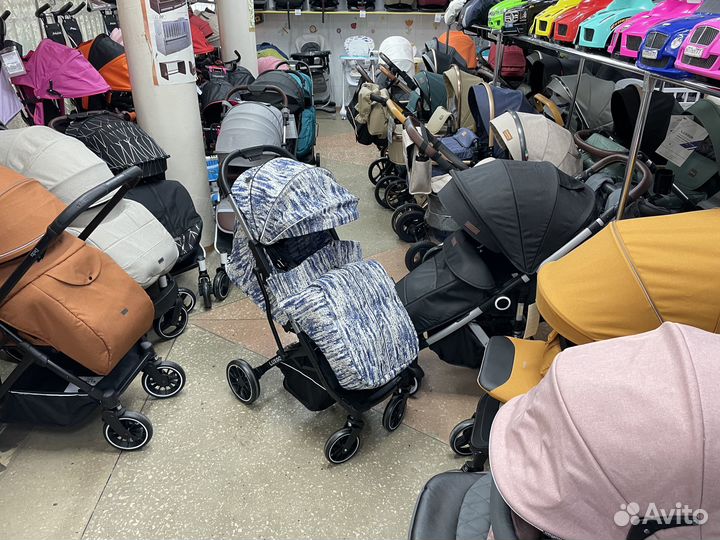 Коляска-чемодан весом 7.8 кг дождевик, москитная с