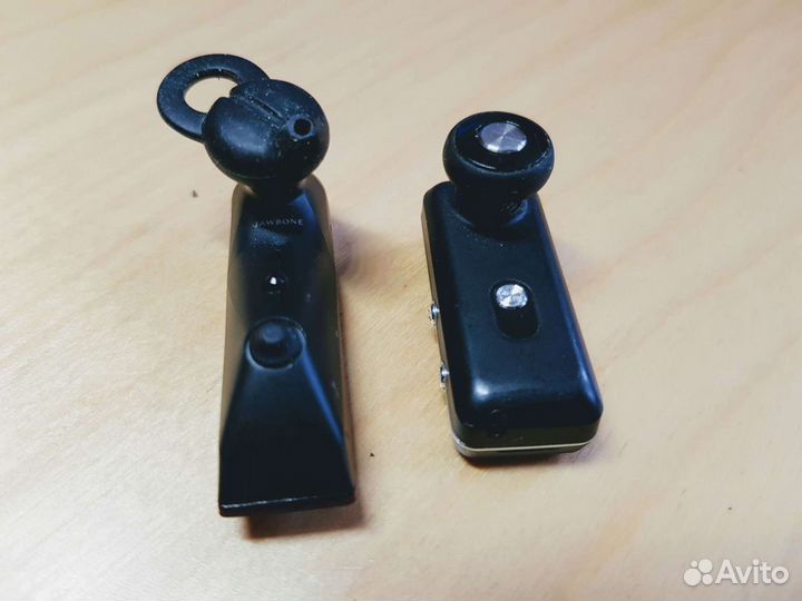 Bluetooth гарнитуры - (2шт) б/у