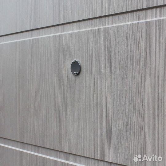 Дверь входная 