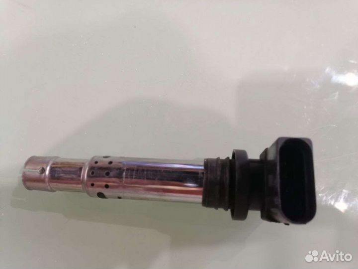 Катушка зажигания vw двигатель 1.4 tsi 036905715G
