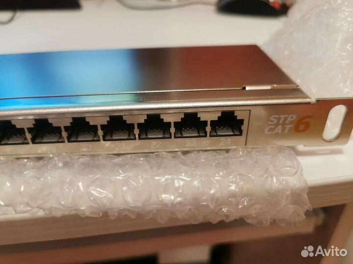 Патч панель 24