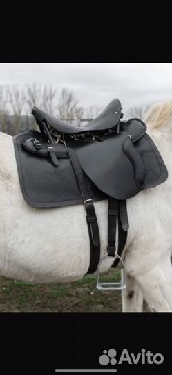 Седло кавалерийское