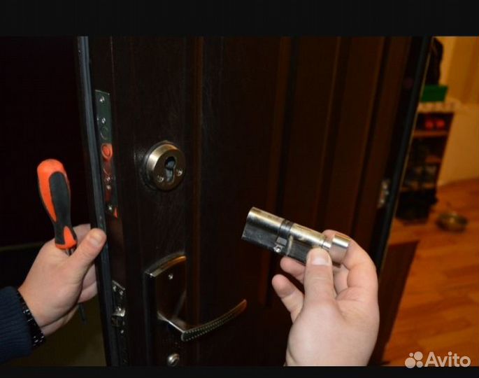 Вскрытие замков установка замков врезка замков