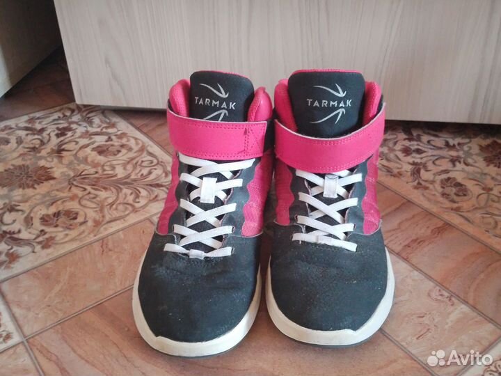 Кроссовки детские для баскетбола