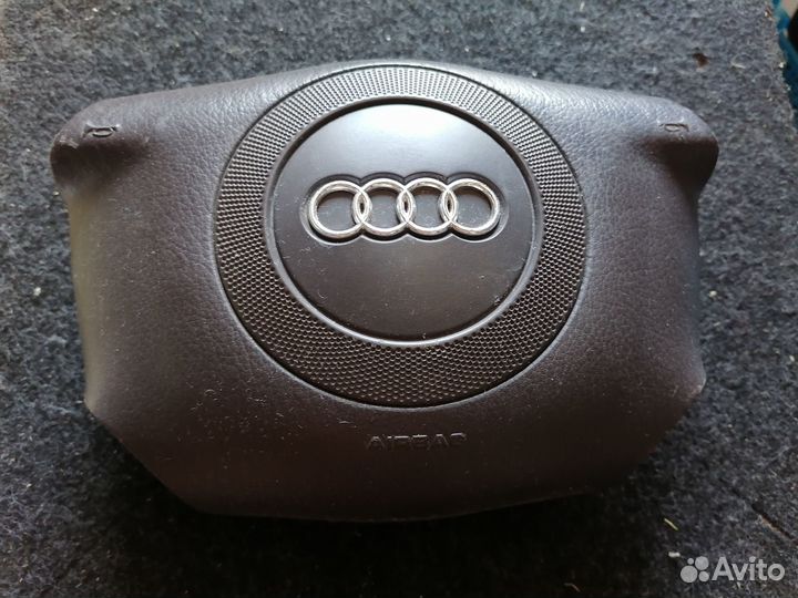 Подушка безопастности audi