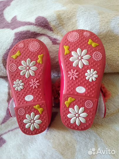 Обувь для девочки размер 19-20