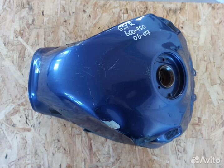 Gsx-r600 06-07 бензобак топливный бак