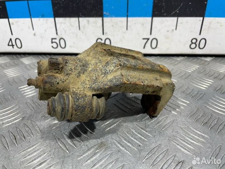 Б/У Суппорт тормозной задний правый MB W163#001