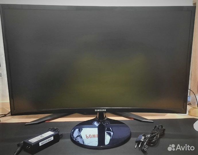 Монитор LCD Samsung 23.5