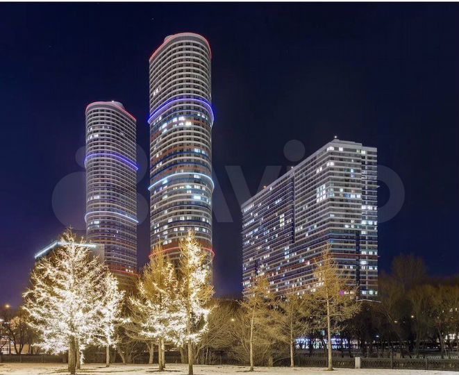 Своб. планировка, 109,6 м², 32/40 эт.