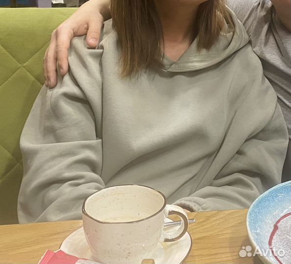 Толстовка с капюшоном