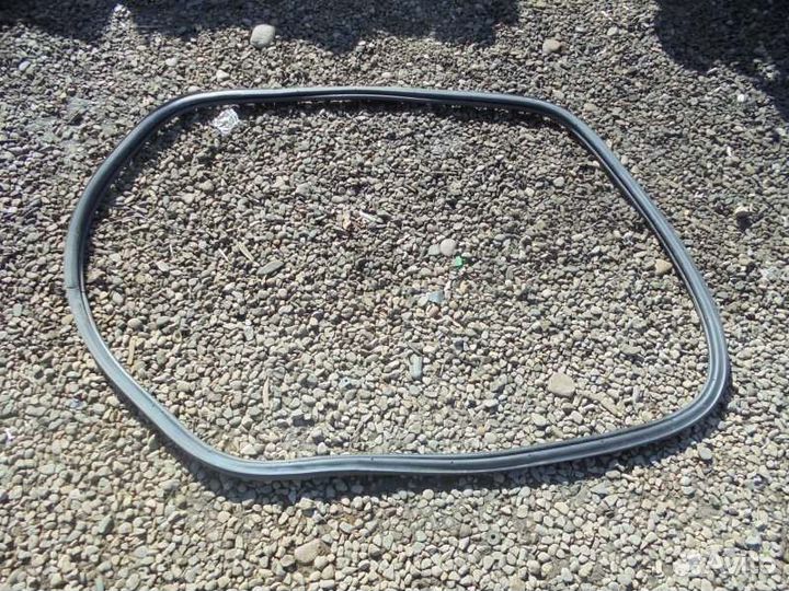 Уплотнительная резинка багажника Volvo Xc90 C 59