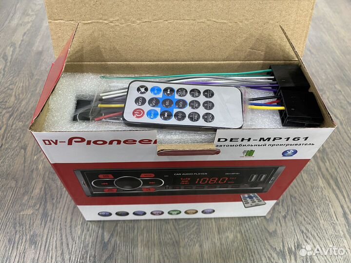 Автомобильная магнитола Pioneer