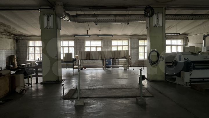 Склад/производство от 600 - 5000 кв м на ваське