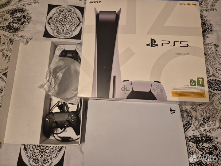 Sony playstation 5, 2 джойстика