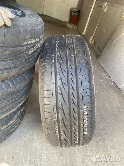 Bridgestone Regno GRVII 215/55 R17