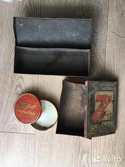 Жестяные банки старинные