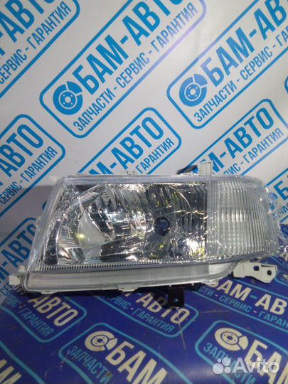 Фара левая Toyota Probox